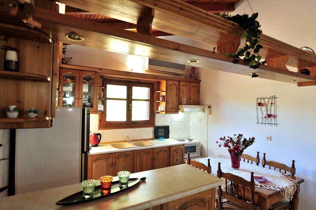 Anastazia Paradise Kolios Extérieur photo