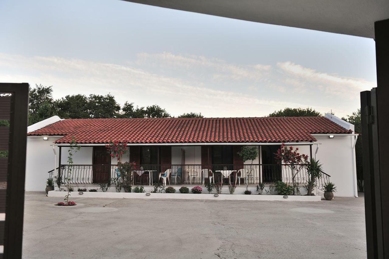 Anastazia Paradise Kolios Extérieur photo